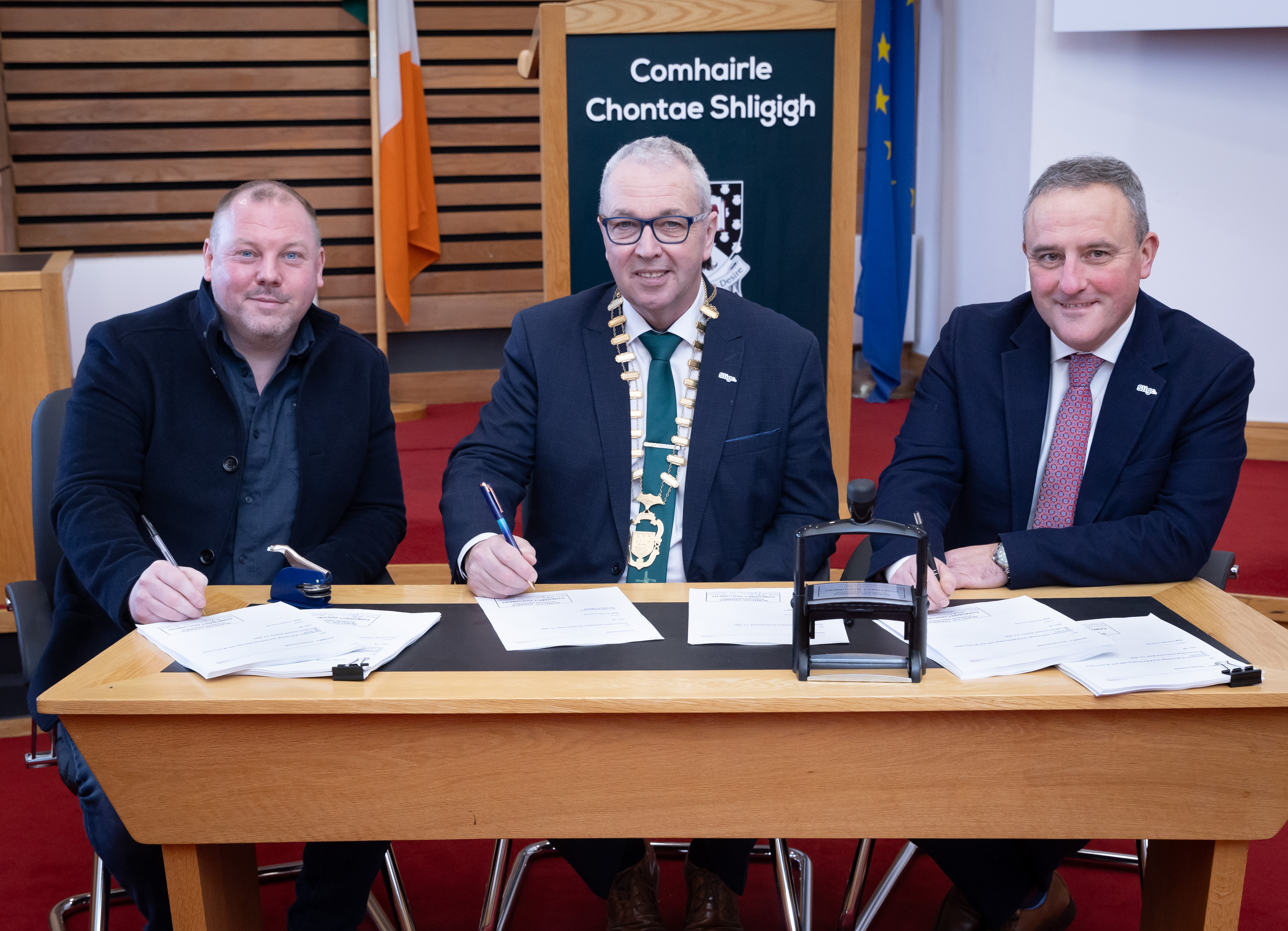 Contract Signing for New Social Housing Developments in Dromore West and Easky
